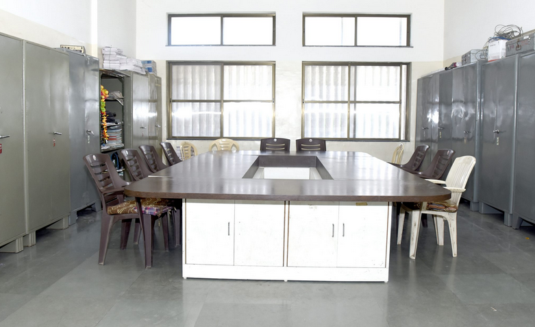 SNJB's Law College Nashik Labs photo 3